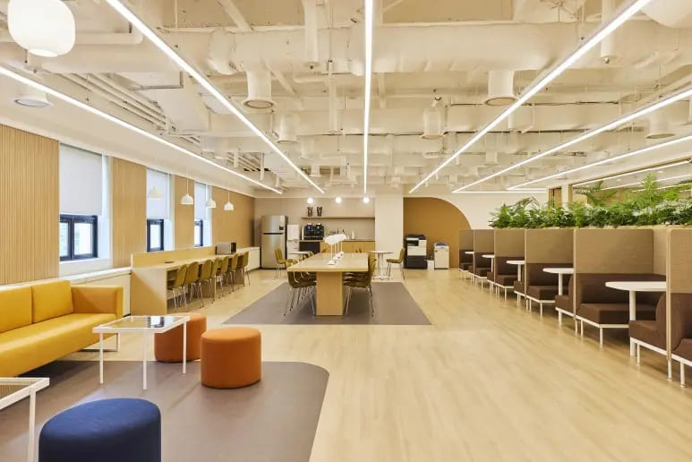 현대자동차, 나무의 따뜻함이 있는 TF팀 오피스