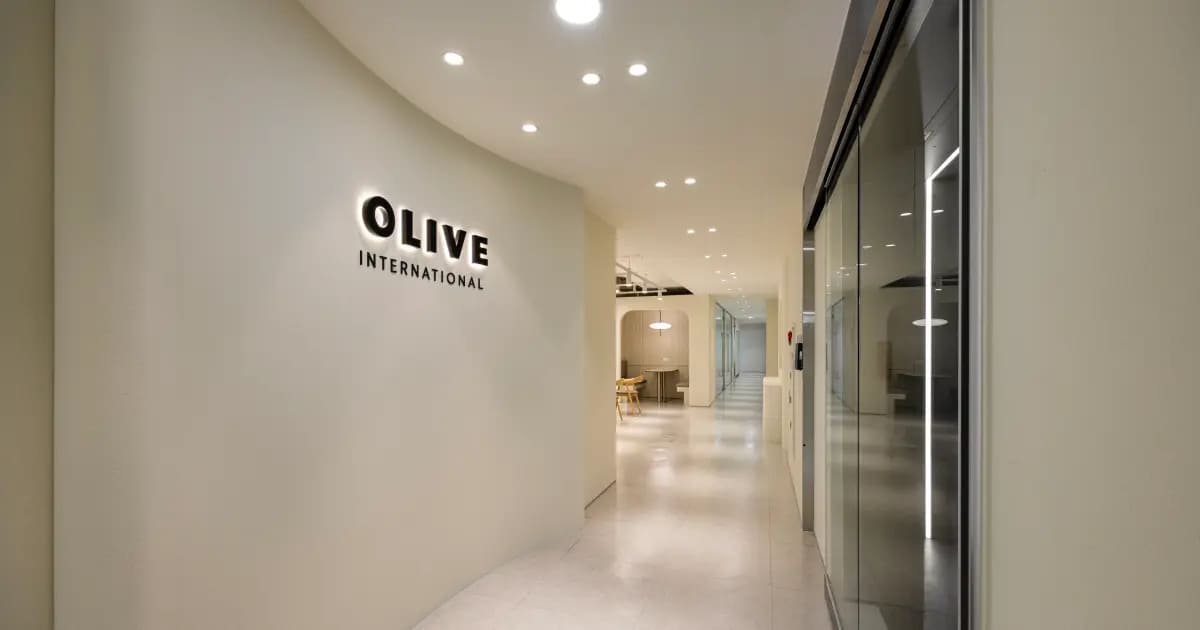 올리브인터내셔널, 유연한 공간 활용으로 완성한 뷰티 회사 사무실 인테리어