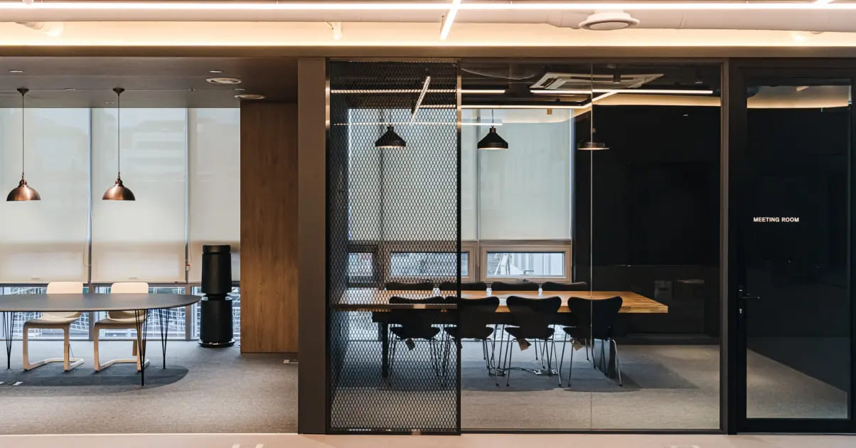 사무실 인테리어, 비용과 퀄리티 모두 챙기려면 ‘업체 선정’이 핵심입니다