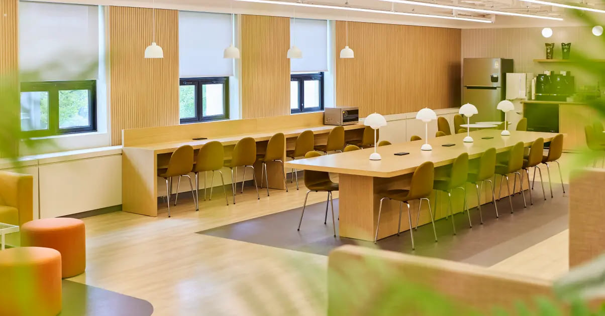 요즘 대기업은 사무실을 이렇게 바꿉니다 – LIG, 현대자동차, SK에너지 오피스 인테리어