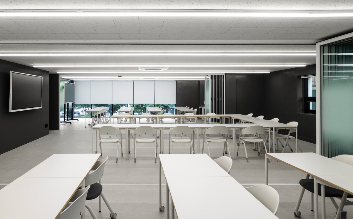 시그널리포트, 사무실 겸 강의실