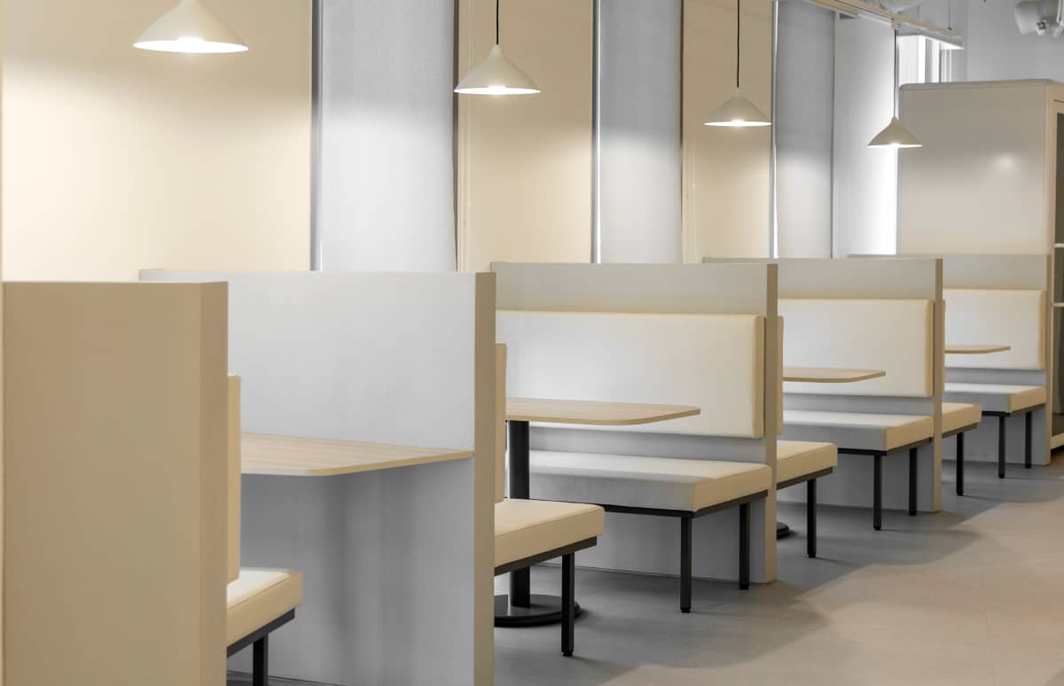 몰입도와 생산성을 높이는 2025 오피스 트렌드 정리