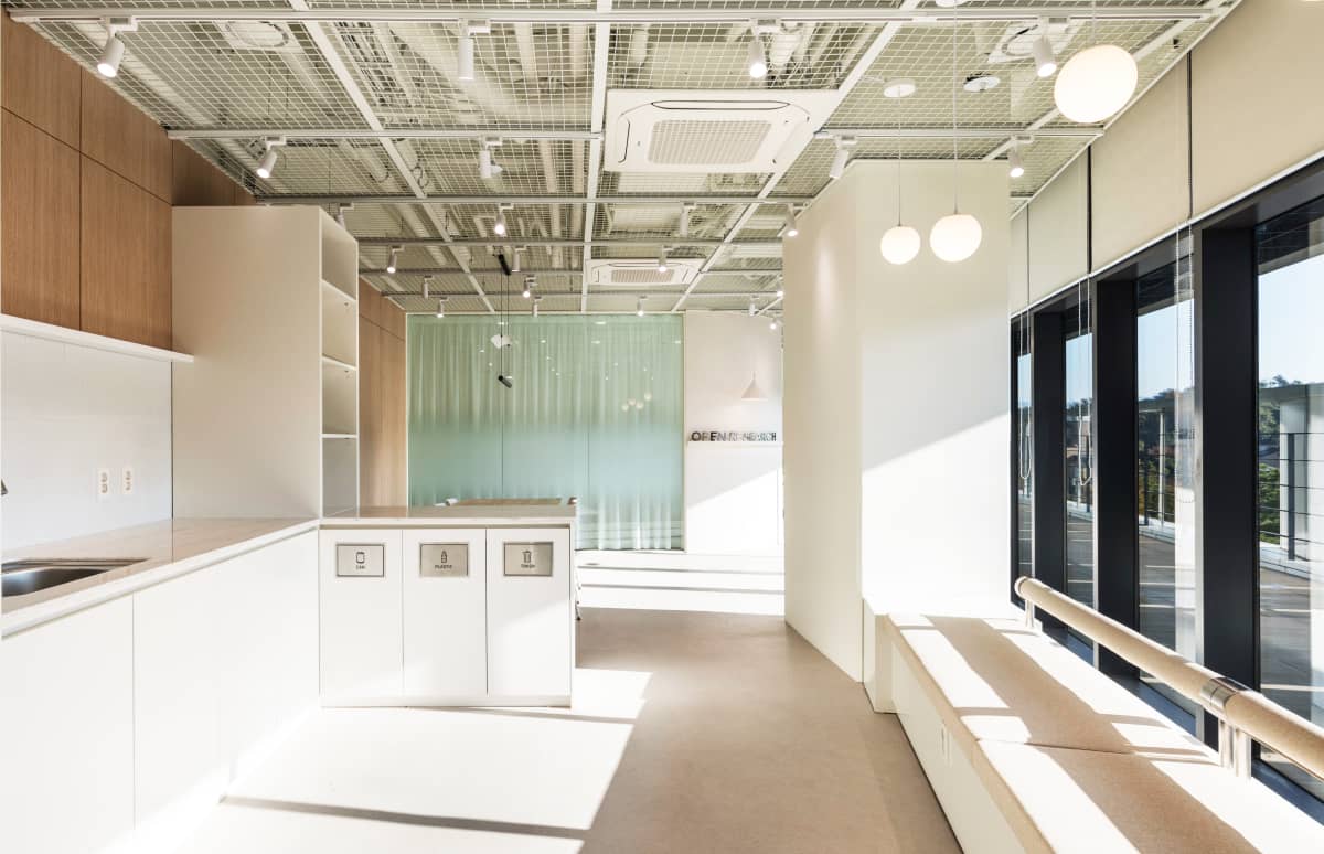 지식산업센터 사무실 인테리어 고민 중이라면? 꼭 봐야 할 4가지 사례