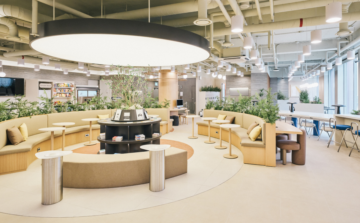 패스트파이브 한남점, 식물과 오브제 같은 가구로 감도를 높인 오피스 인테리어