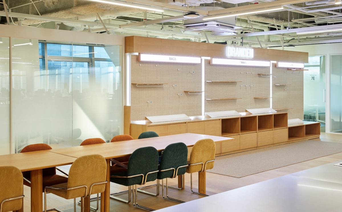 채널코퍼레이션와 부스터스, 두 회사의 개성을 담아낸 효율적인 오피스 인테리어