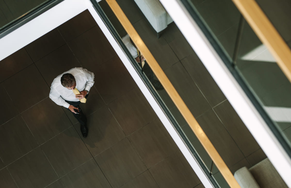 업무 효율 수직 하락하는 사무실 레이아웃 동선 설계 실패 사례 3가지